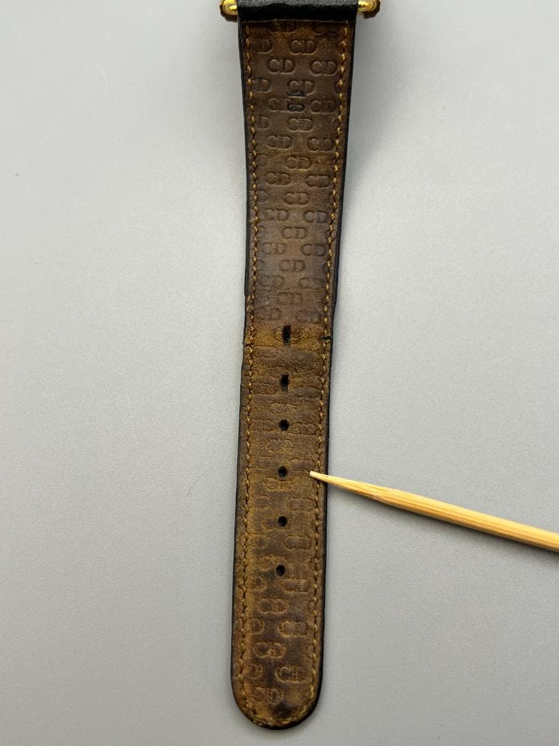 クリスチャンディオール 59.122 ホワイト クオーツ レディース 時計 不動