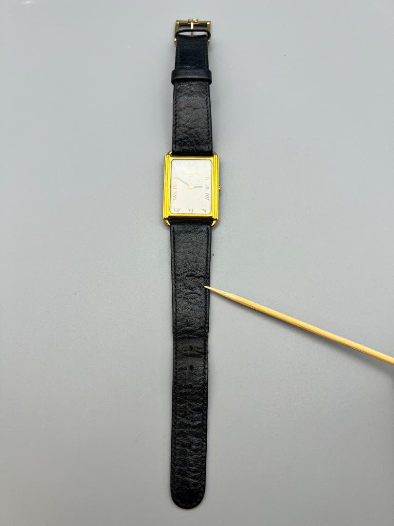 クリスチャンディオール 59.122 ホワイト クオーツ レディース 時計 不動