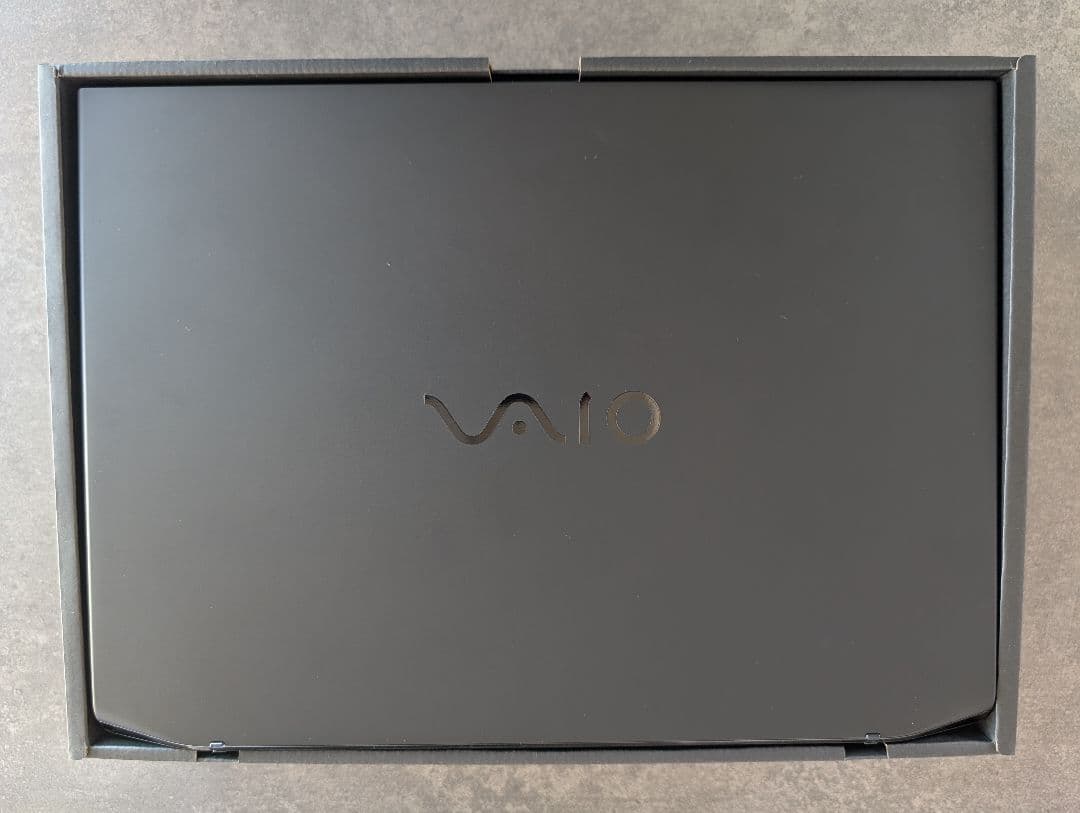 VAIO SX14 漆黒 限定モデル ALL BLACK 隠し刻印キーボード