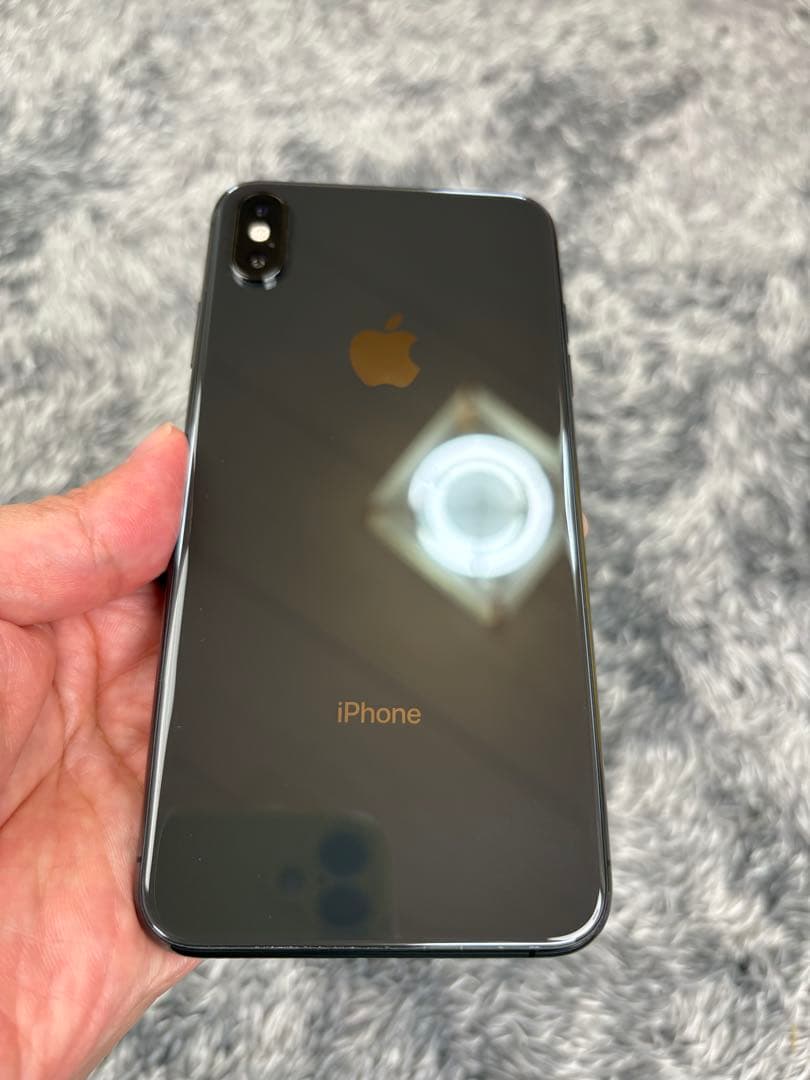 美品SIMフリー iPhone XS Max 256GBスペースグレイ 本体のみ