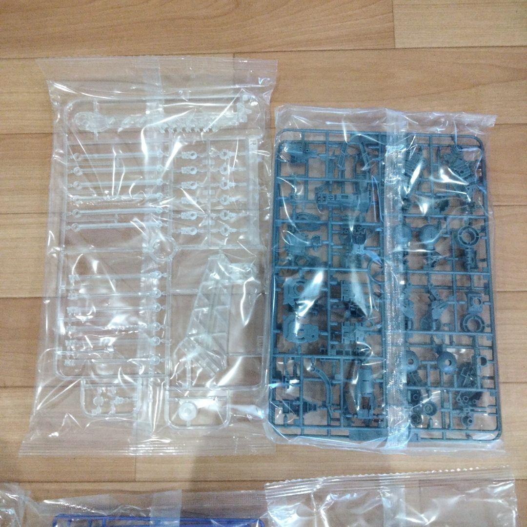 11-31 MG Hi-νガンダム Ver.Ka