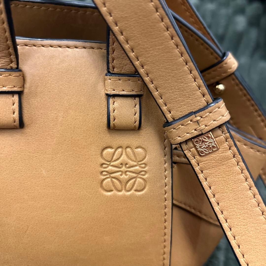 LOEWE ショルダーバッグ ベージュ