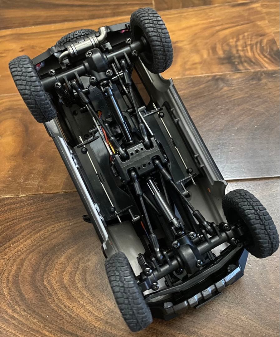 京商 APIO ミニッツ4×4スズキ JIMNY TS4 カーキ