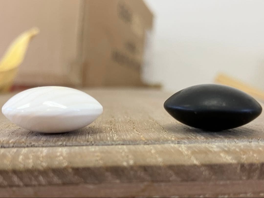 本榧囲碁盤 7寸 石つき