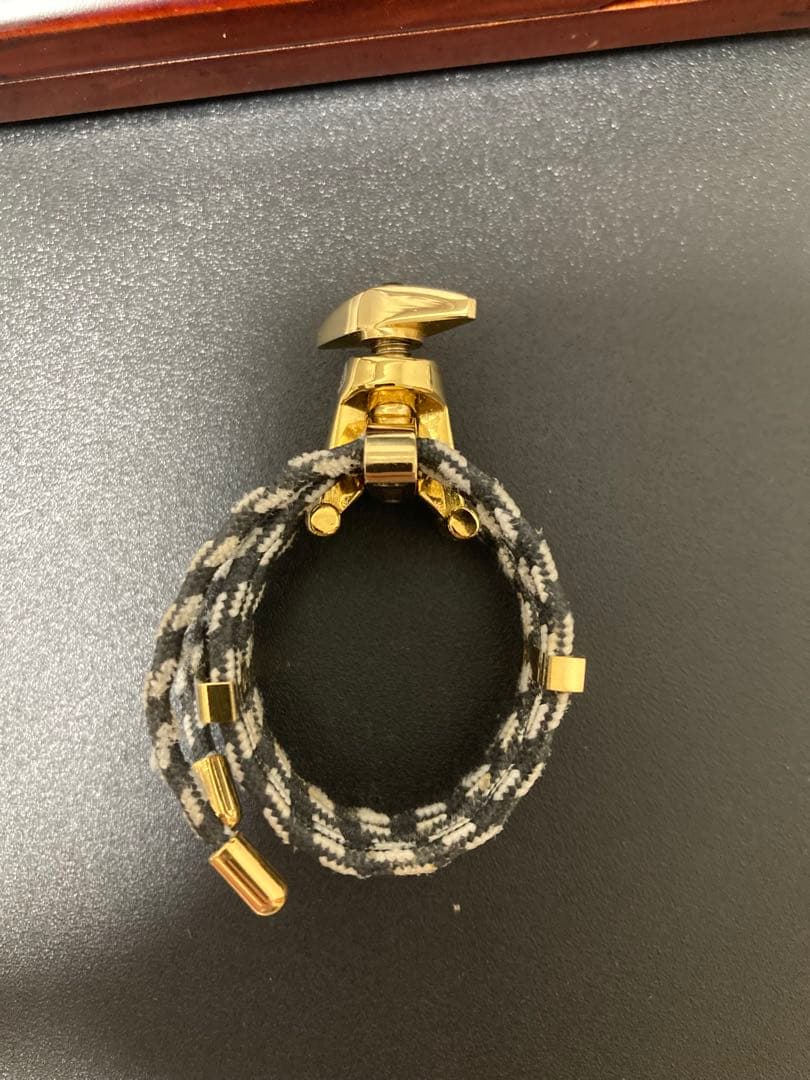 P*h様 シルバースタイン第五世代　クアトロゴールド