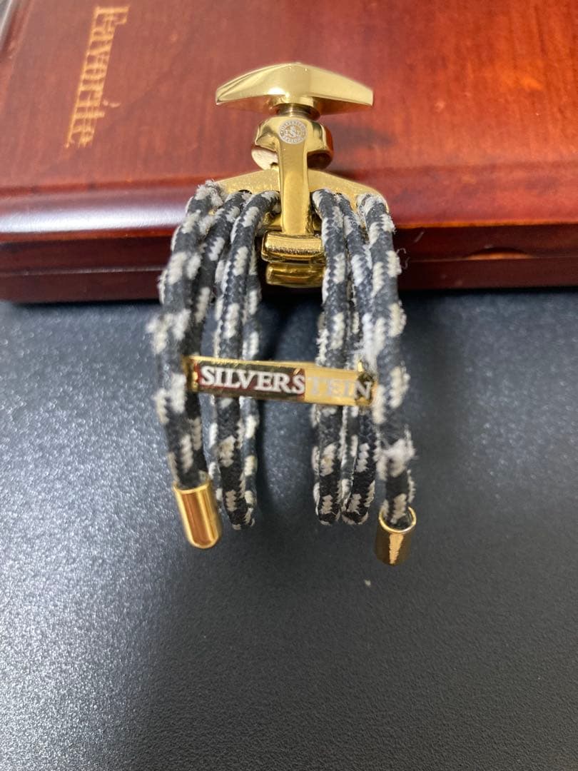 P*h様 シルバースタイン第五世代　クアトロゴールド