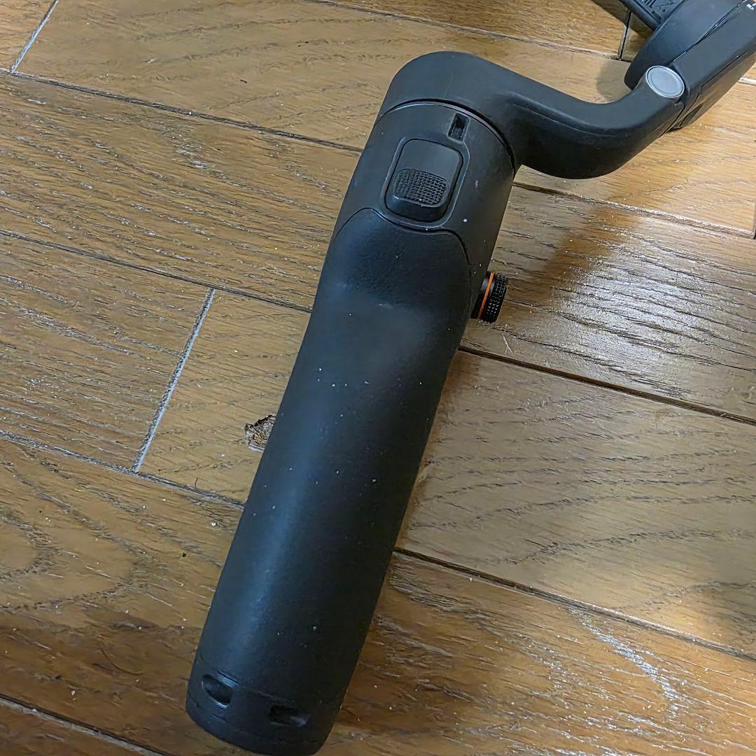 DJI Osmo Mobile 6 スマートフォン用ジンバル　3軸スタビライザー