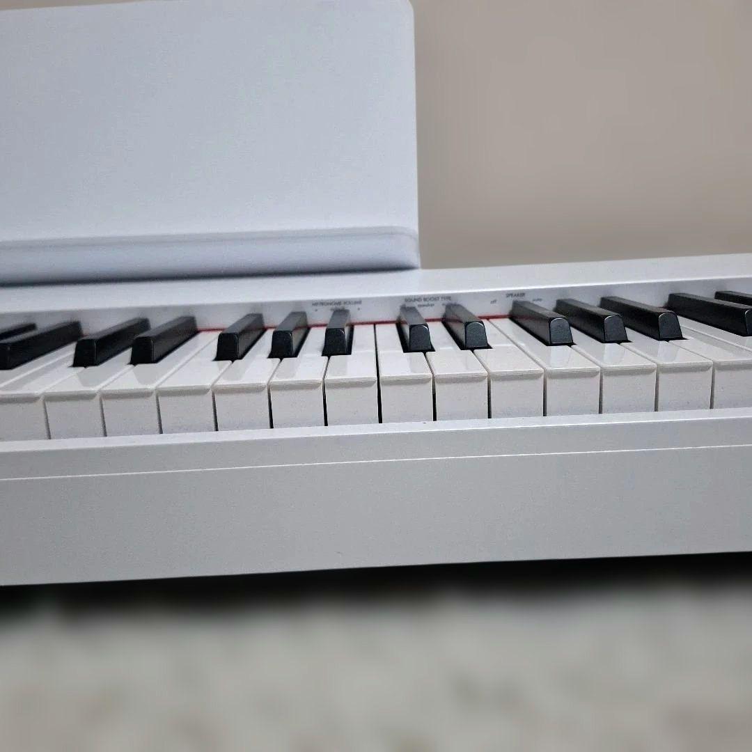 【状態良好】YAMAHA 電子ピアノ P-225 WH ホワイト