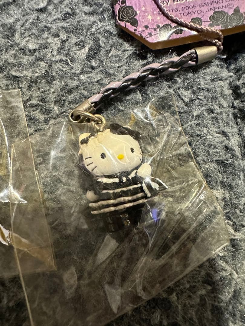 ご当地キティ 嶽本野ばら ロリータ ゴスロリ パンク 根付け 限定 まとめ