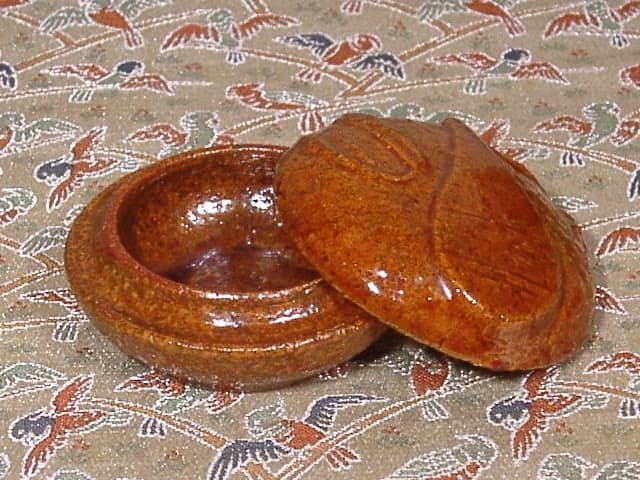 大樋焼　大樋長左衛門作　琵琶　香合　無傷　箱合　古物。