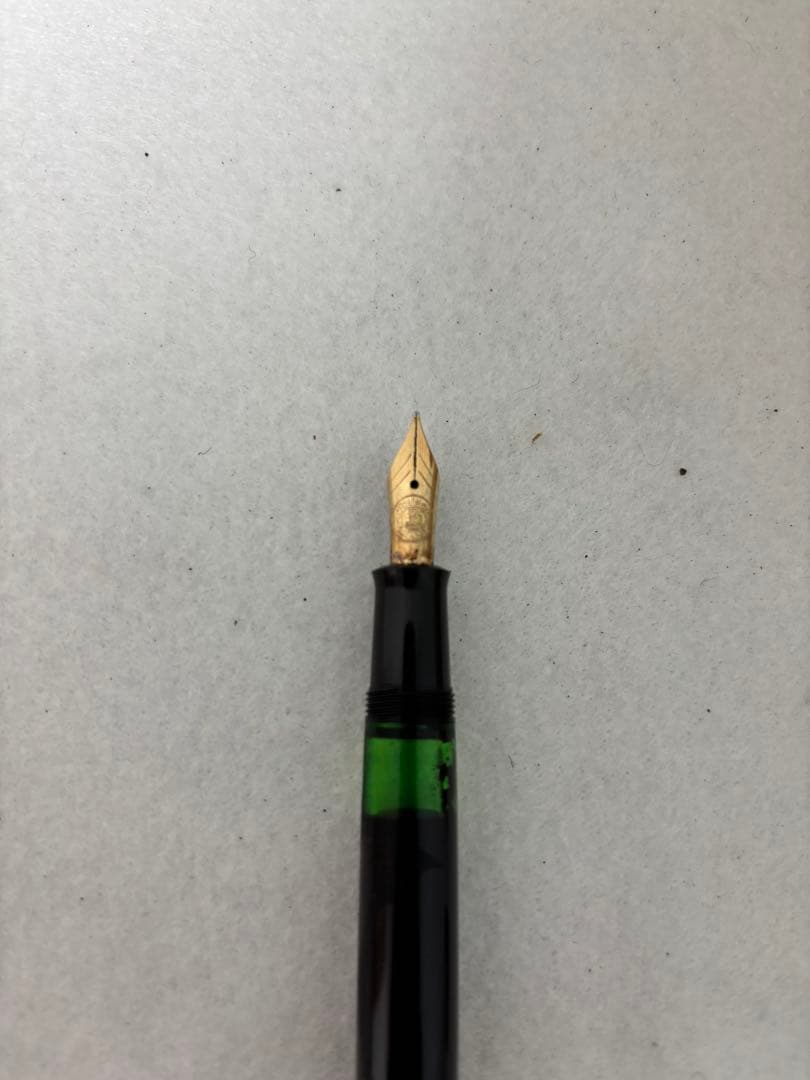 PELIKAN　万年筆　M400? 14C585 名前入り