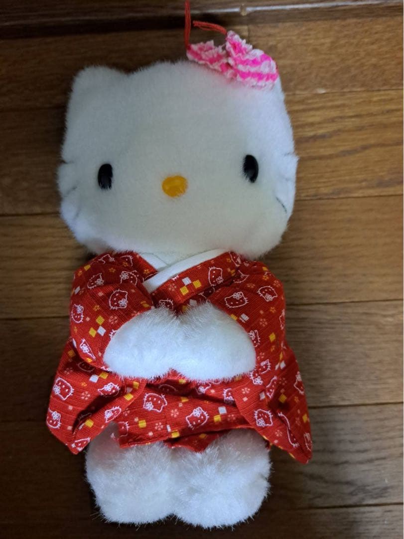 レア　ハローキティ着物・ダルマ　ぬいぐるみ　2体セット