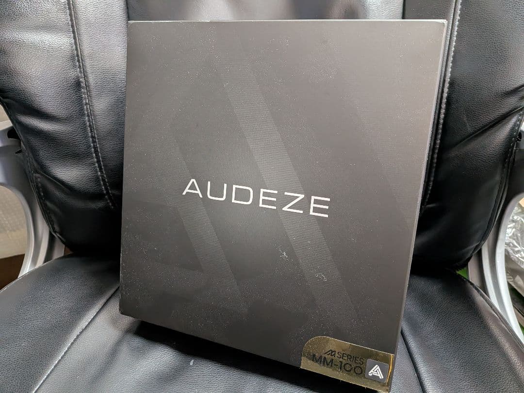 ヘッドホン Audeze MM-100