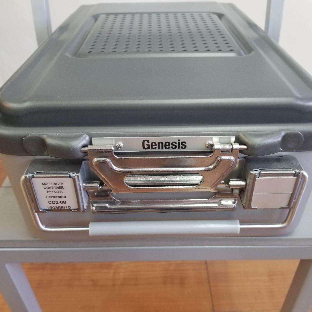 genesis mid-length コンテナ v.mueller