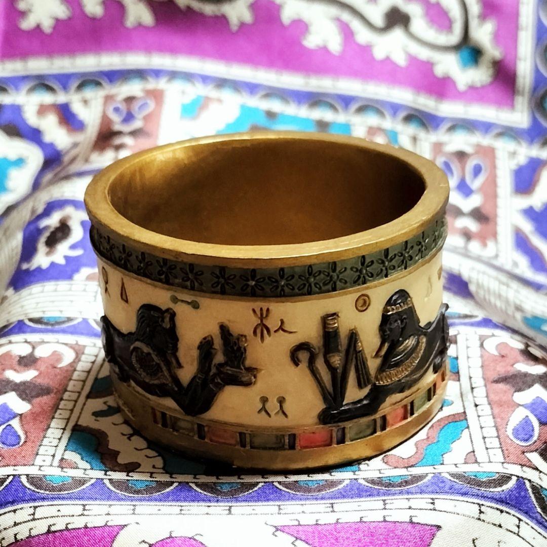 民族工芸品✨古代エジプト調モチーフ 神秘的レリーフ彫刻 装飾品✨貴重品 小物入れ