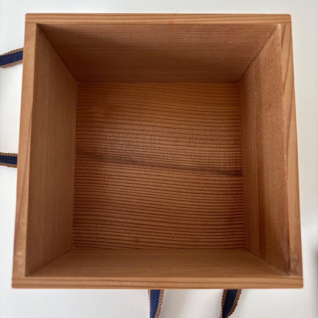 【新品未使用】抹茶茶碗　兎月窯　杉浦芳樹作　瀬戸焼　御題『桜』茶碗　共箱ウコン布