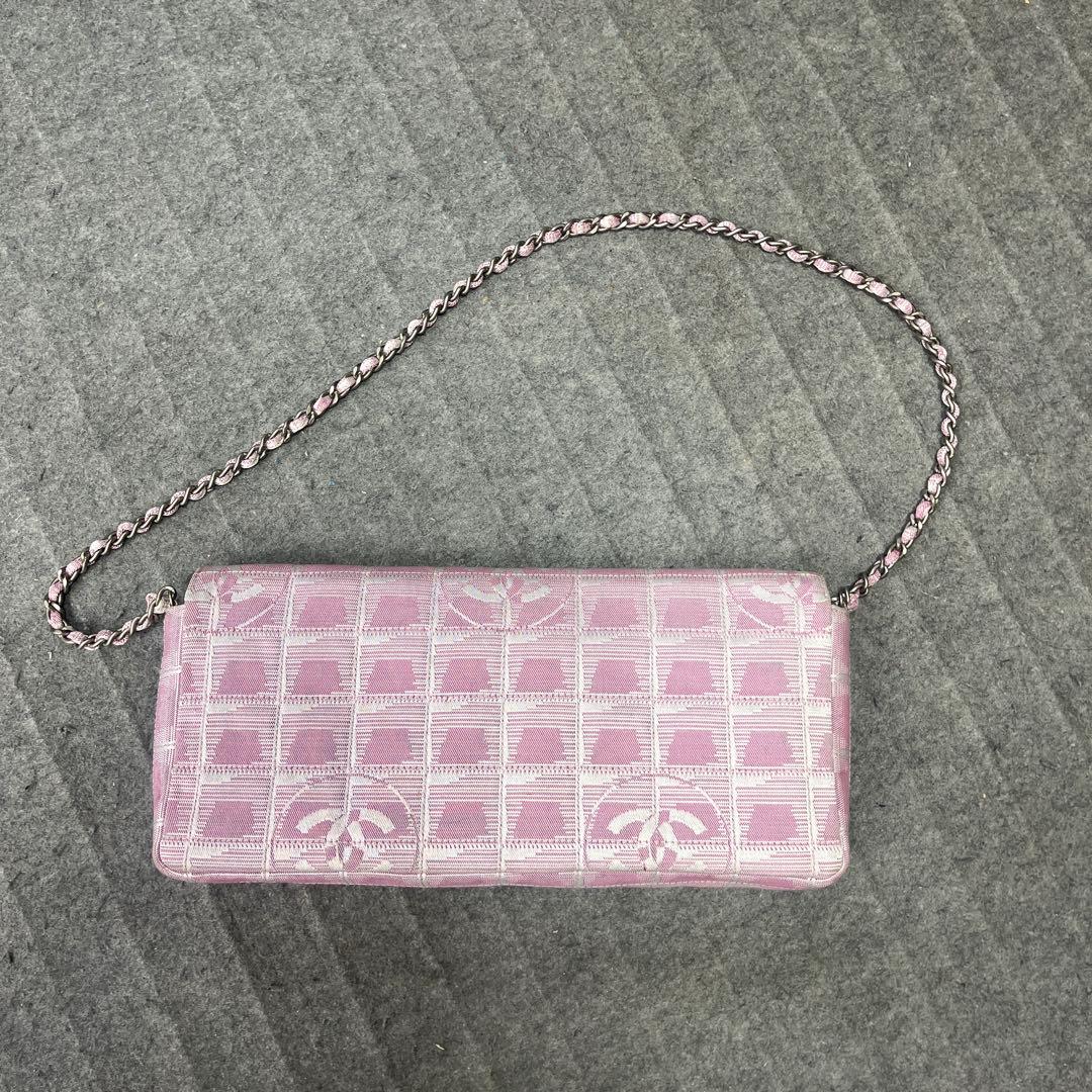 シャネル ニュートラベルライン チェーンショルダーバッグ