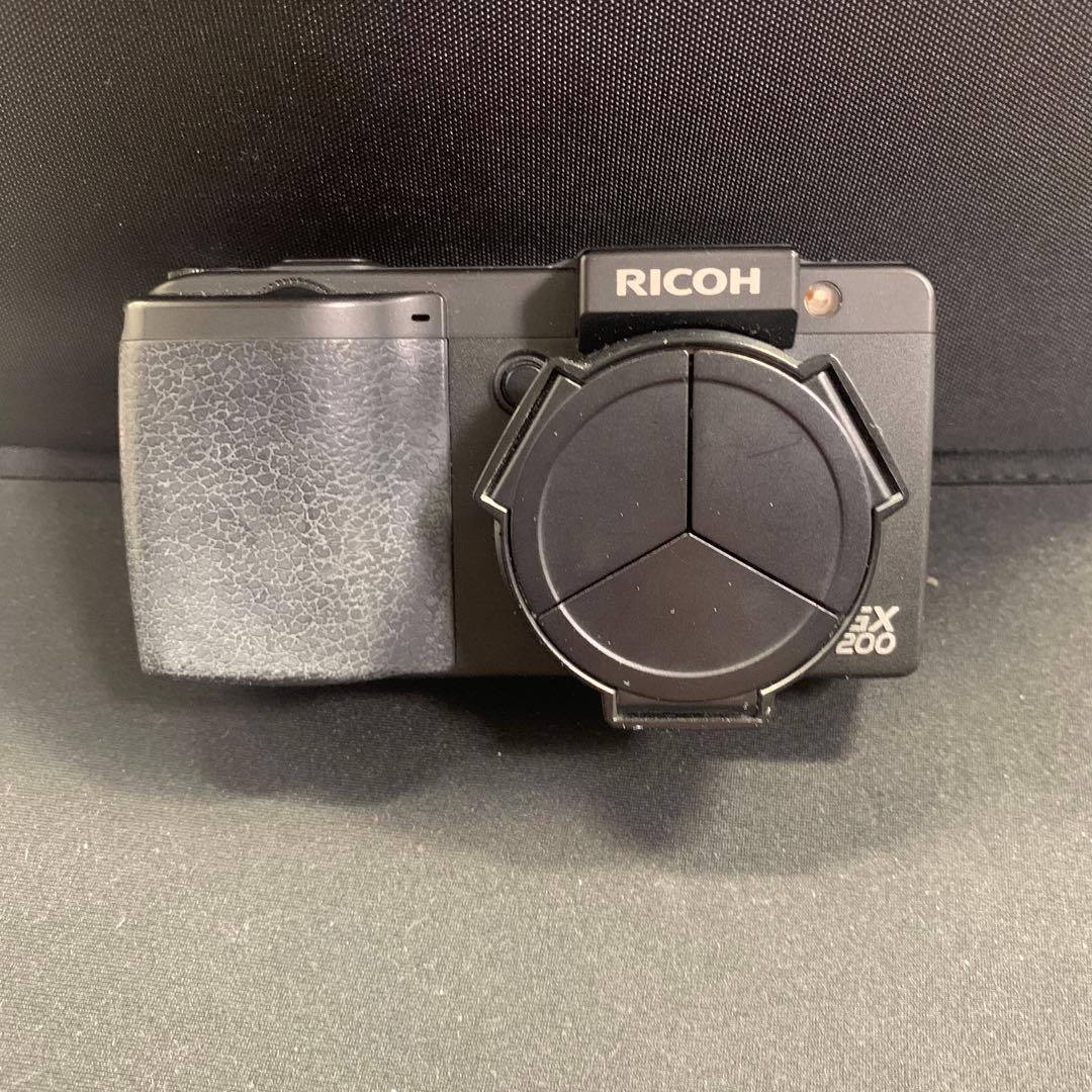 デジタルカメラ RICHO GX200
