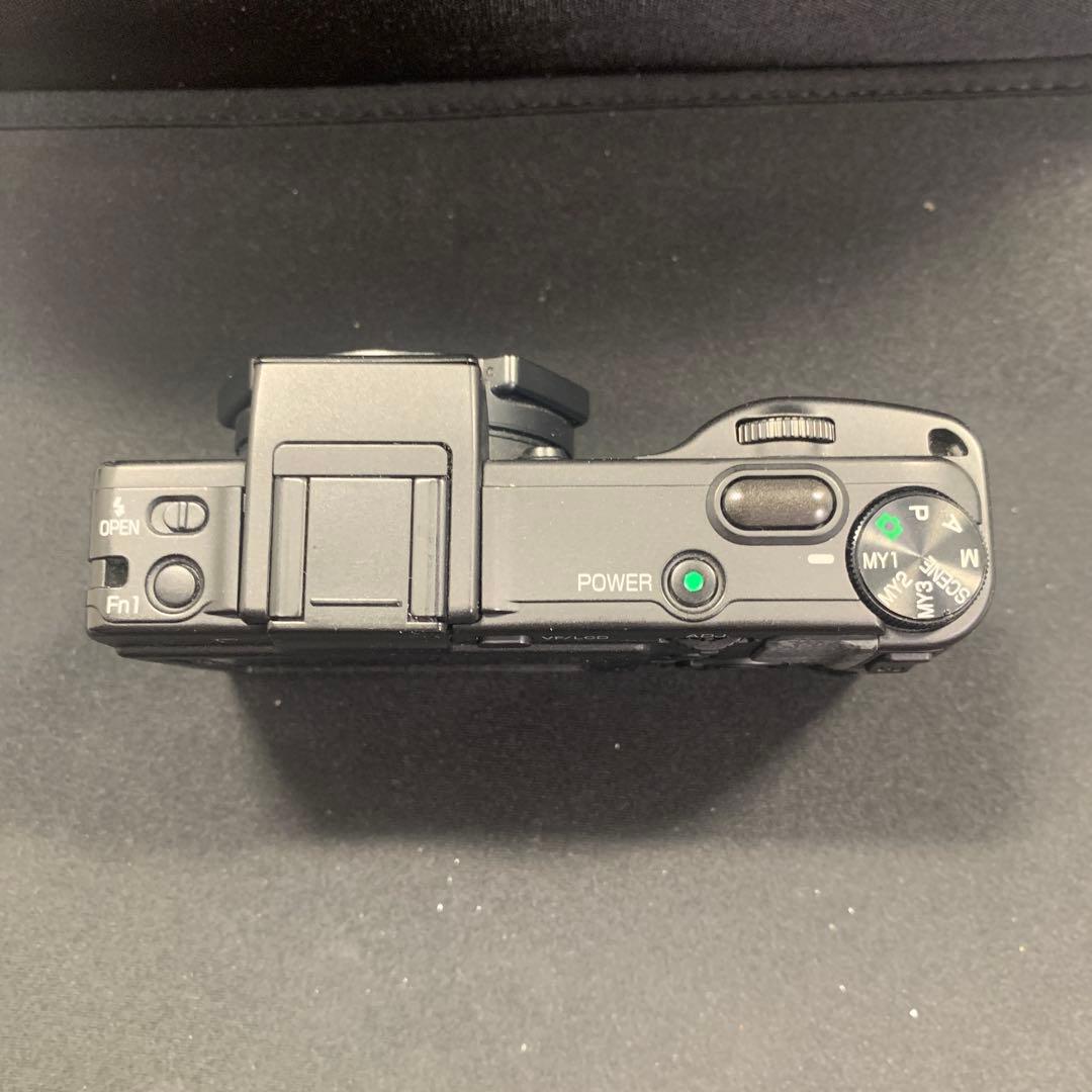 デジタルカメラ RICHO GX200