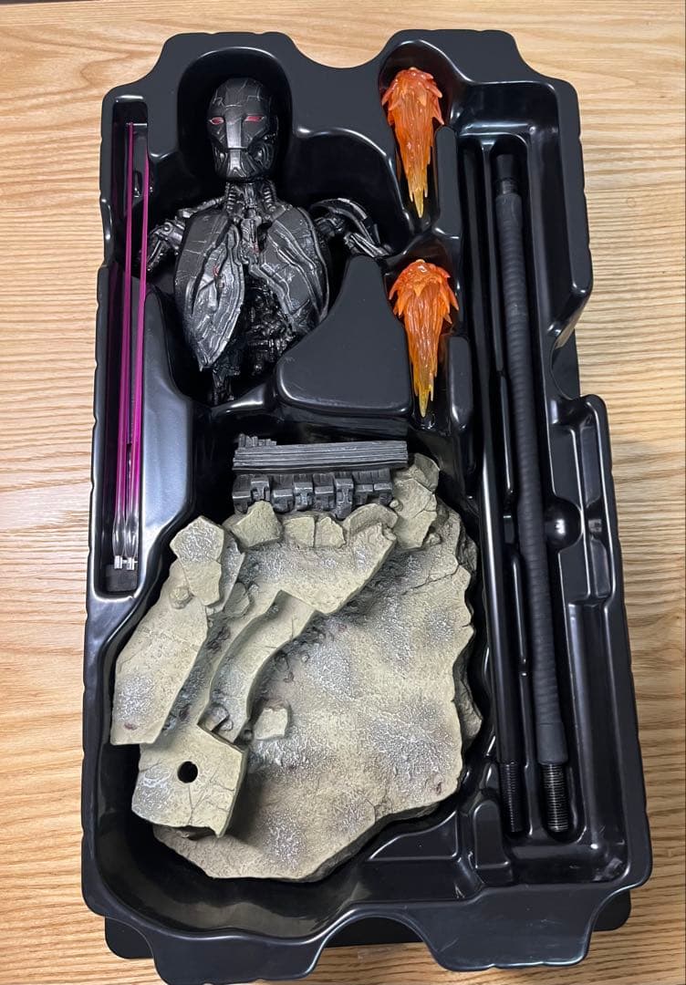 コ*ウ様 ホットトイズ　アイアンマン・マーク４５　ダイキャスト