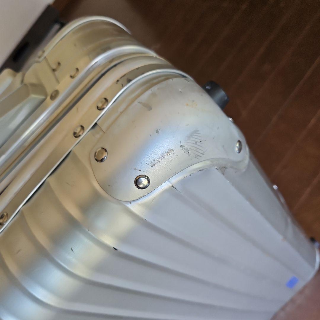 RIMOWA シルバー キャリーケース 小型