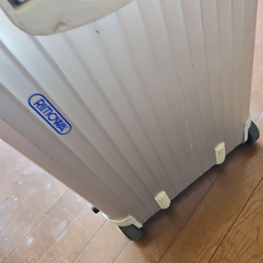 RIMOWA シルバー キャリーケース 小型