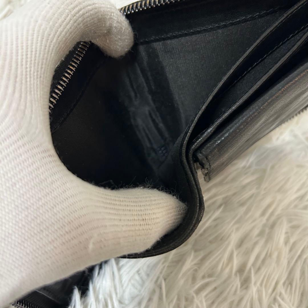 【美品✨スタッズ/コンパクトウォレット】ジミーチュウ　折り財布　レザー　ブラック