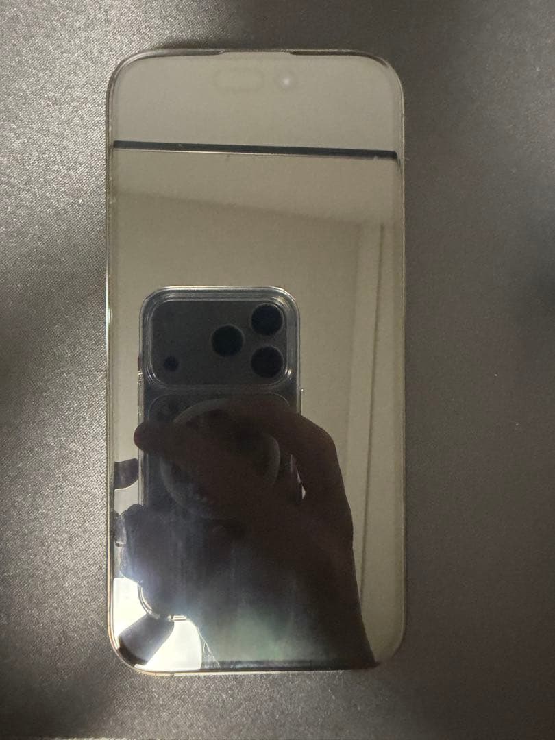 iphone15Pro スペースプラック　バッテリー100%