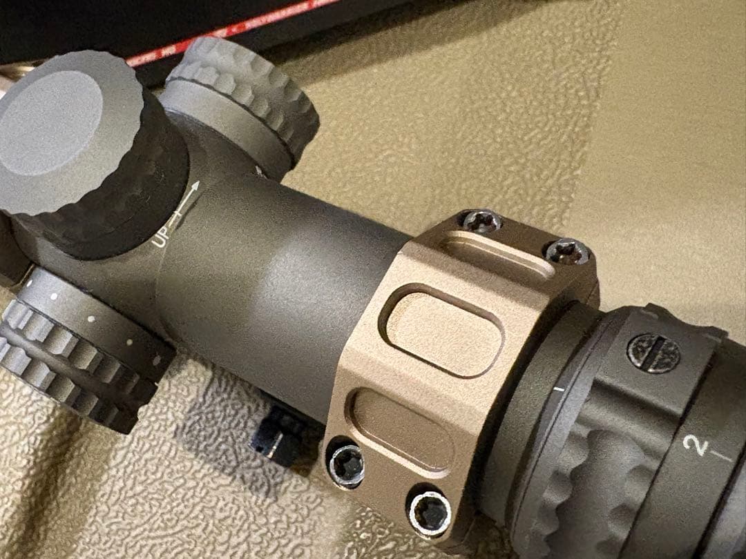 NIGHT FORCEタイプ NXS 1-4x24 スコープマウント 付き