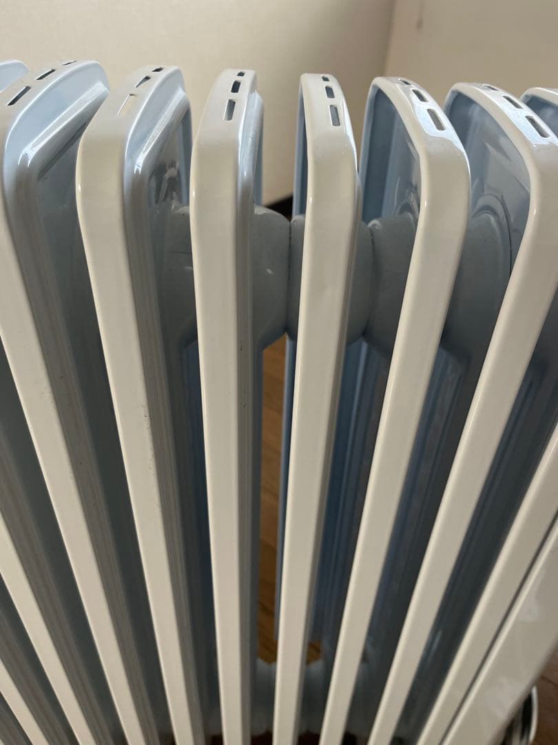 De'Longhi オイルヒーター RHJ35M1015-LGホワイト