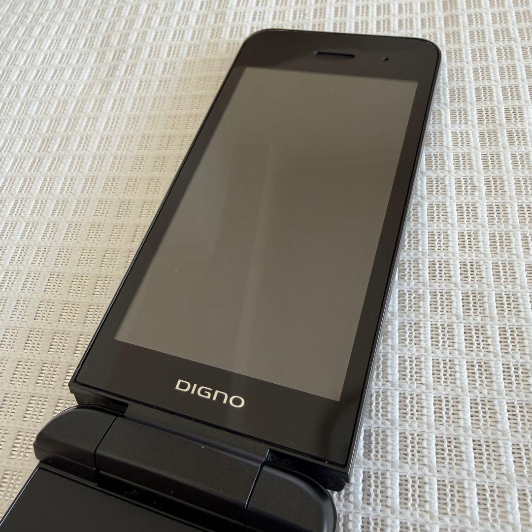 DIGNOケータイ3 京セラ902KCブラック