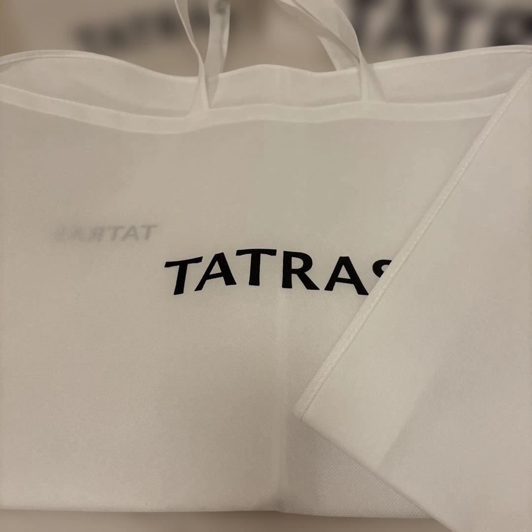 新品✴︎タトラス　TATRAS ガーメントケース2枚　ショップバッグ大小