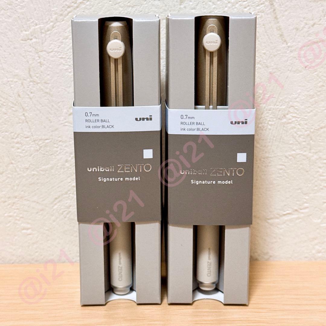 ユニボール ゼント シグニチャーモデル シャンパンゴールド 0.7mm 2本