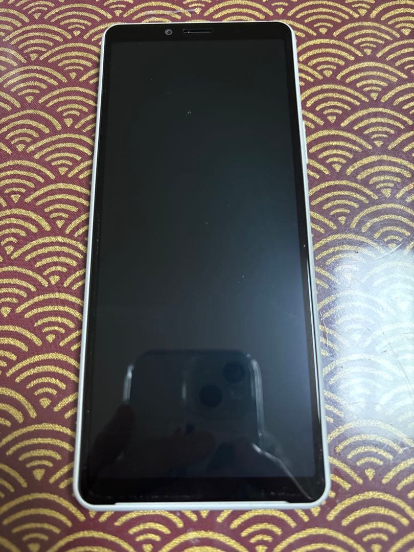 美品　Sony Xperia 10 Ⅱ ホワイト SIMフリー