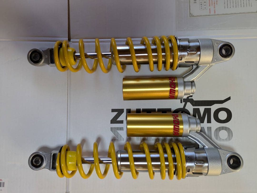 2017年式　　　CB1100RS用リアショック