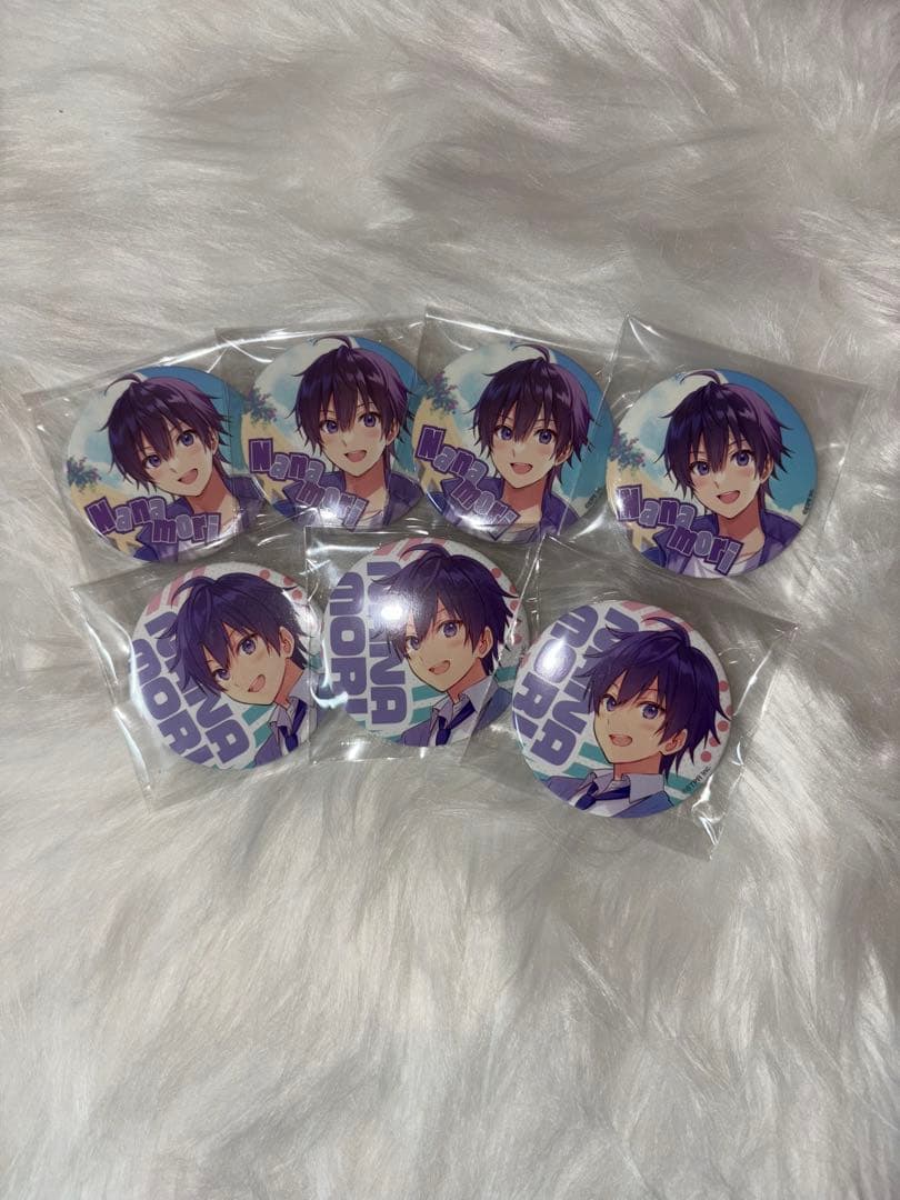 すとぷり　ななもり。　缶バッチ　古参アピできます！ まとめ買い大歓迎　ほぼ等身