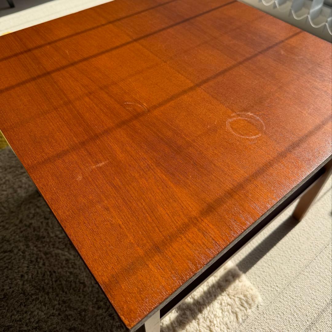 ブラウン木製正方形テーブル　ミッドセンチュリー