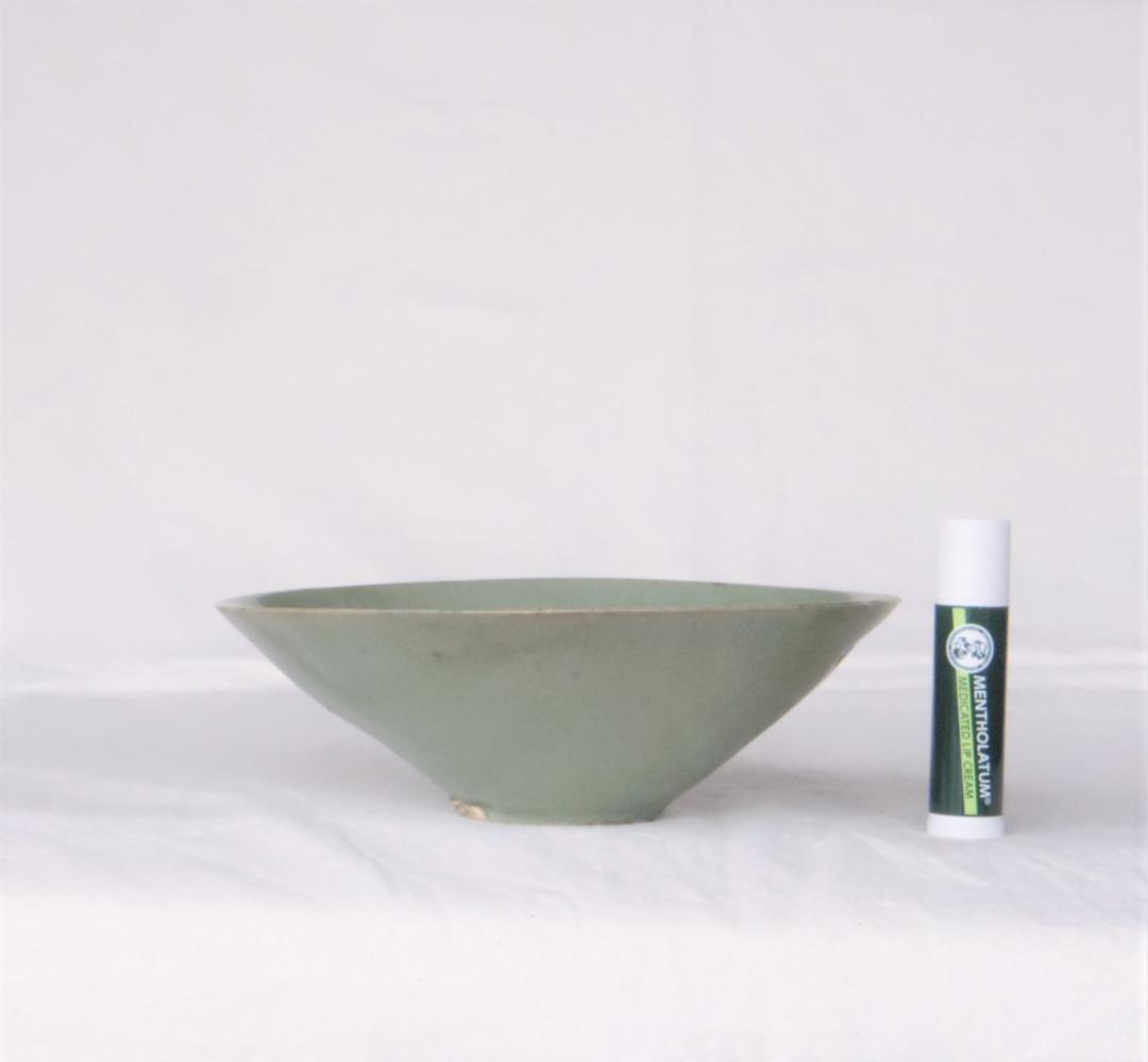 高麗青磁盃　優美な形　美しい色  ★観賞用、割れたものを直し。