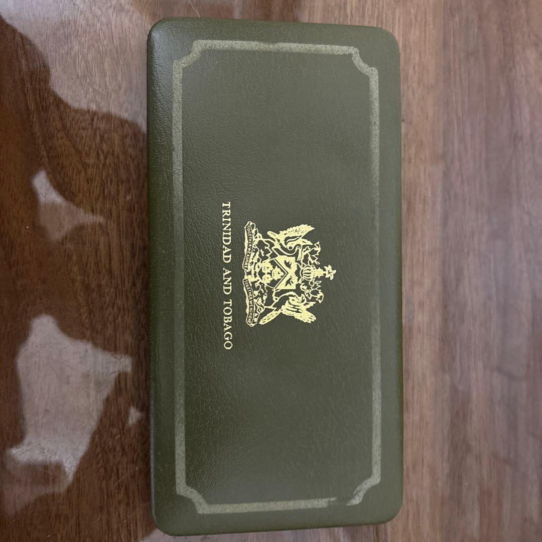 1975年 トリニダード・トバゴ プルーフ 8種セット【大型銀貨2枚含】