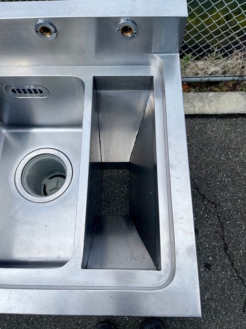 ステンレス2槽ダスト付きソイルドシンク　流し台　1030×600×800