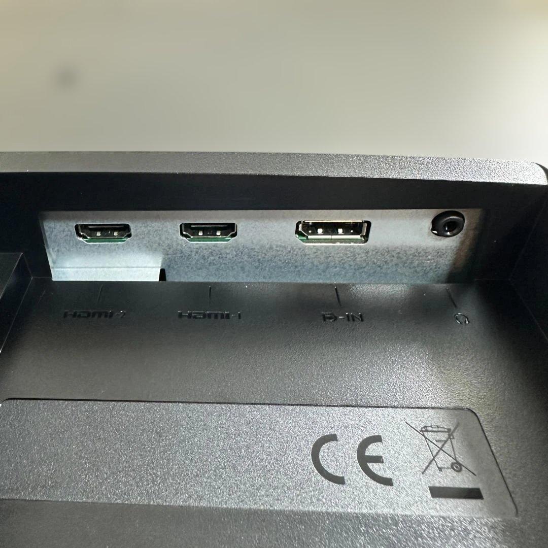 BenQ ４K 28インチ EL2870U ゲーミングモニター