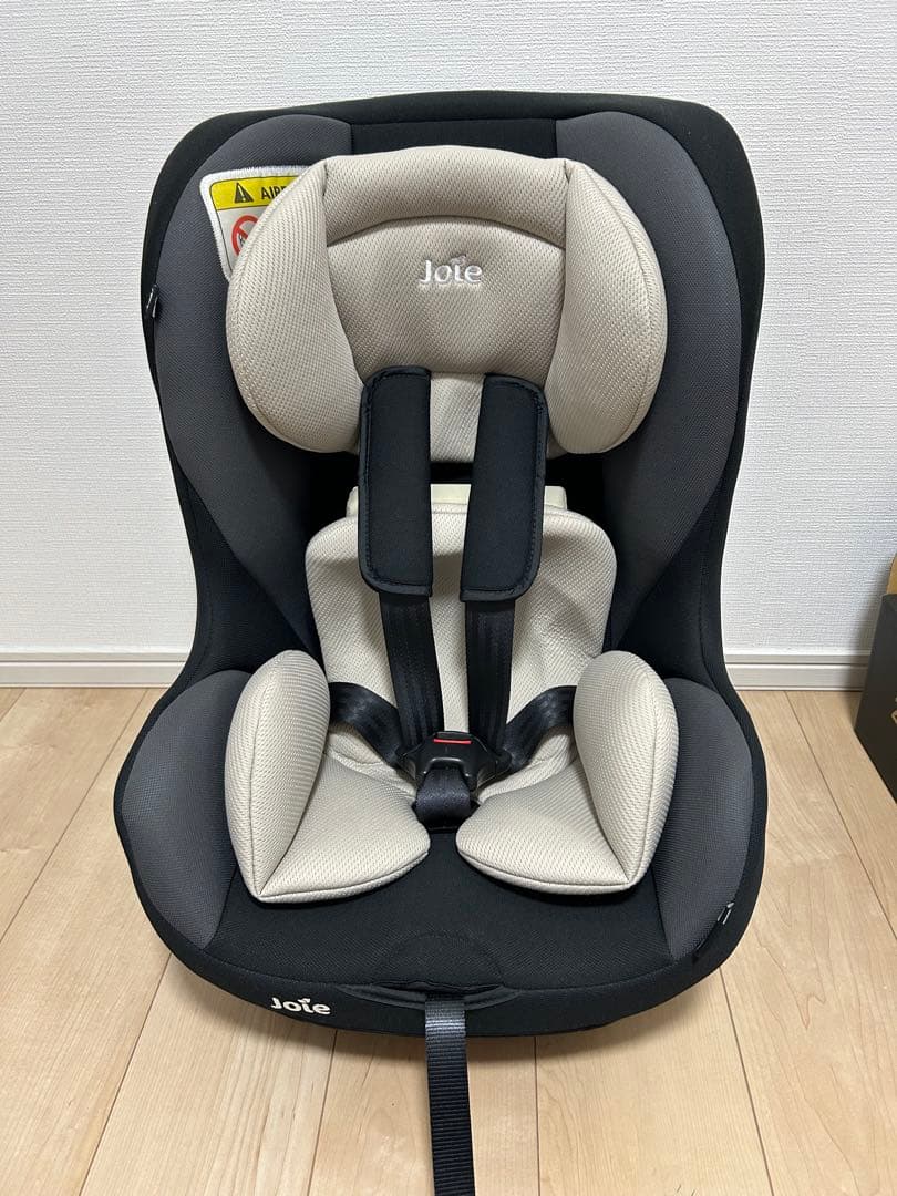 Joie チャイルドシート Tilt チルト 新生児対応 シートベルト固定式