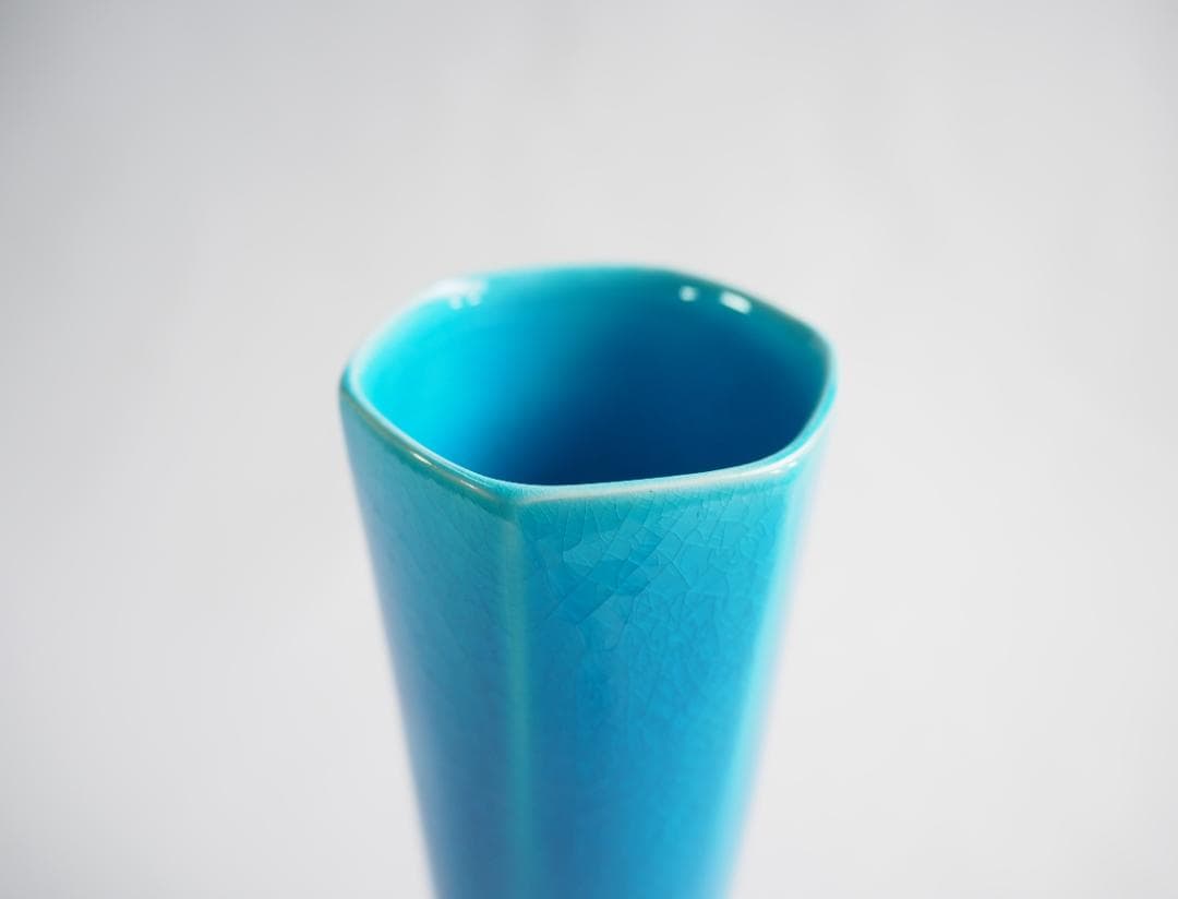 17代永樂善五郎造（而全）『浅黄交趾花入』 (共箱)　千家十職