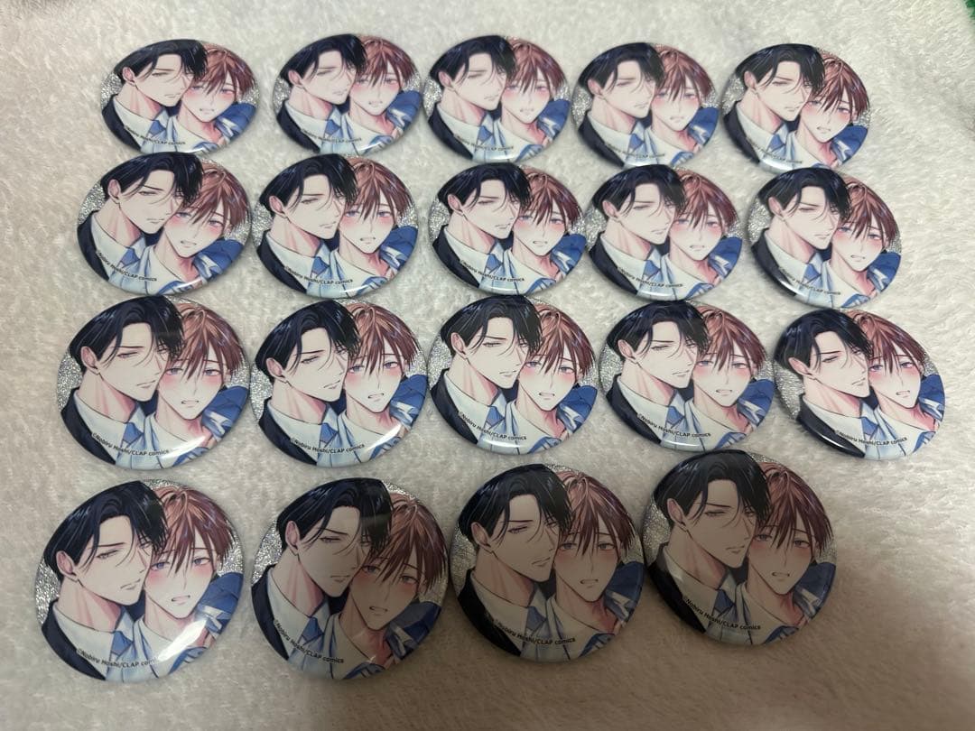 もっと可愛くなっていい カラ鉄 グリッター缶バッジ