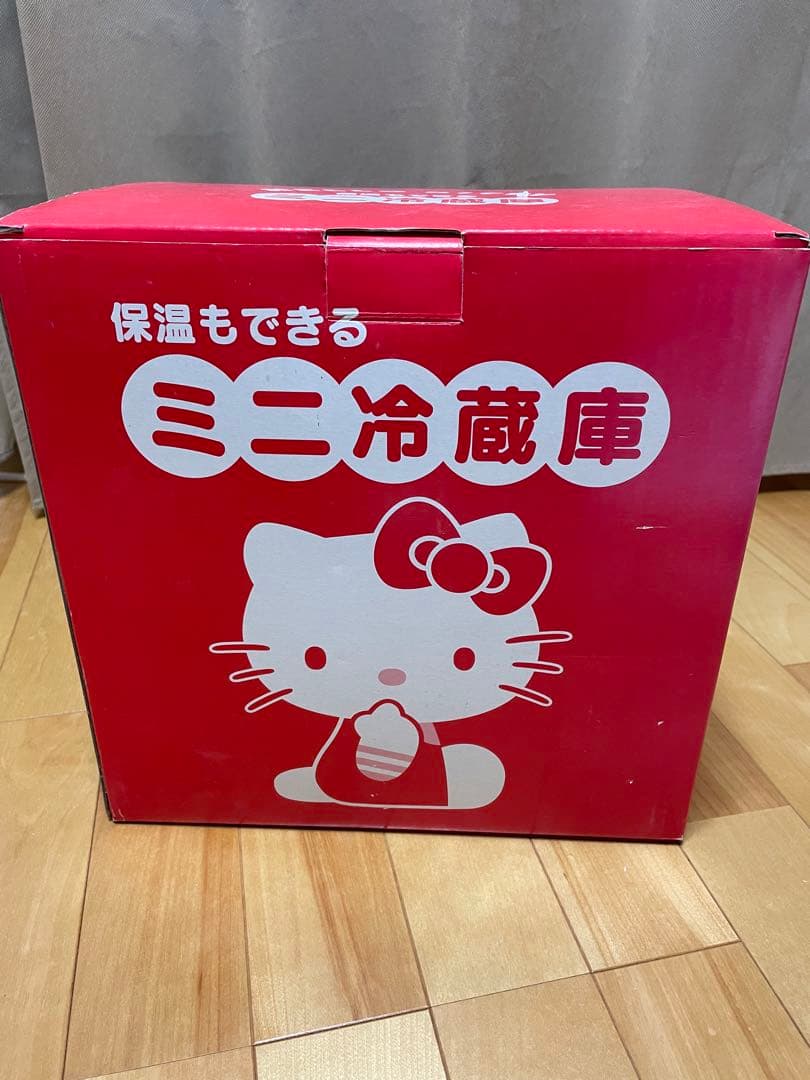 サンリオ　キティーミニ冷蔵庫　非売品　激レア