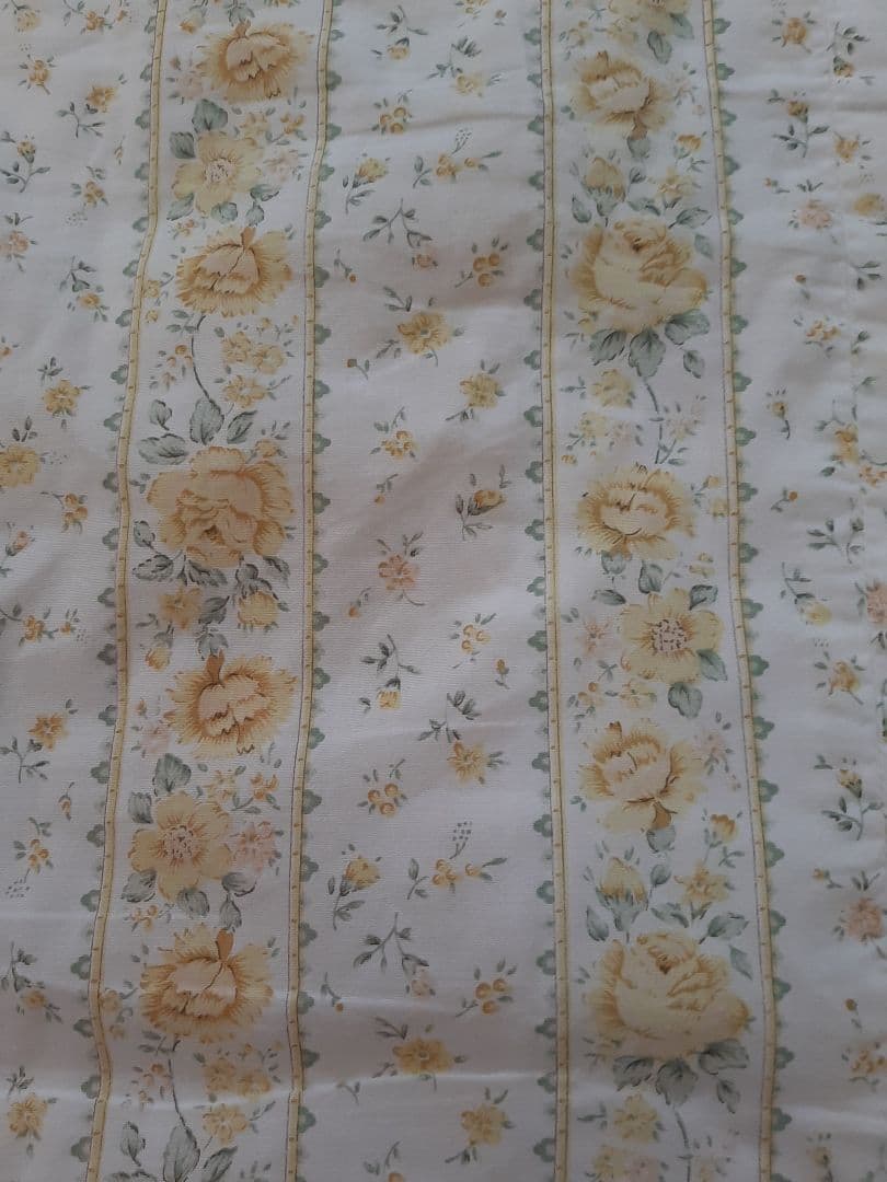 ハンドメイド　パッチワークキルト　ダブルウエディング　ベッドカバー