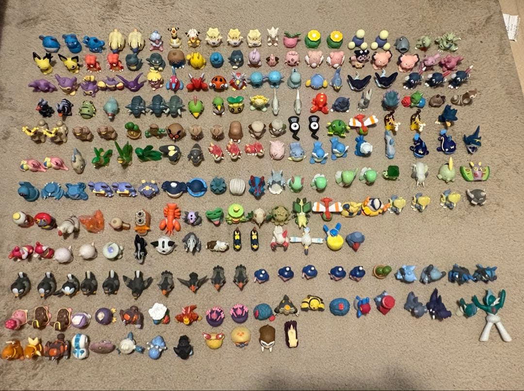 約700匹 ポケモンキッズ　指人形フィギュア　まとめ売り 断捨離 大量 ゆび人形