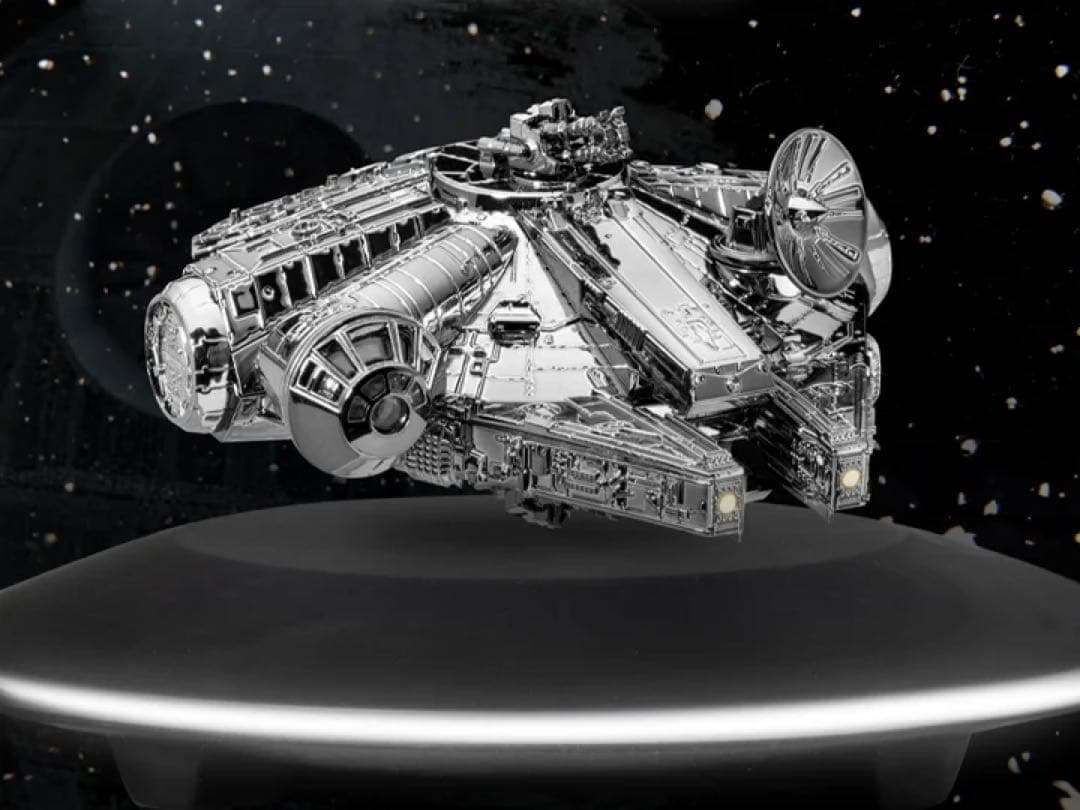 未開封　ミレニアムファルコン　EAF-003 メタリッククロームバージョン