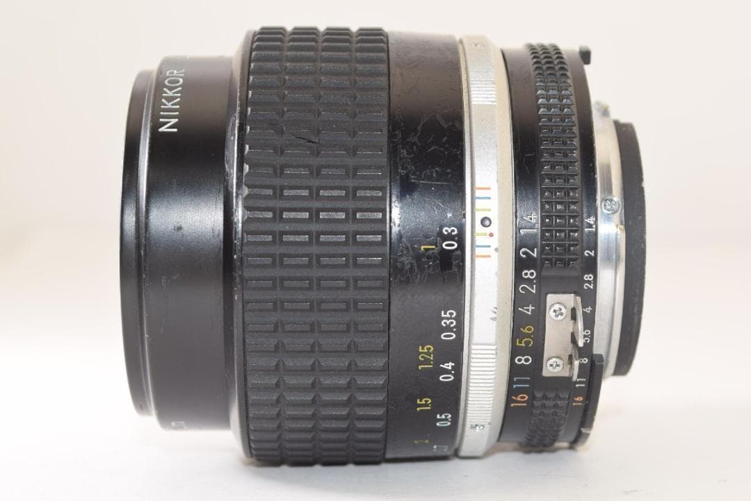 Nikon Ai-s ニッコール 35mm f1.4 MF ワイドレンズ