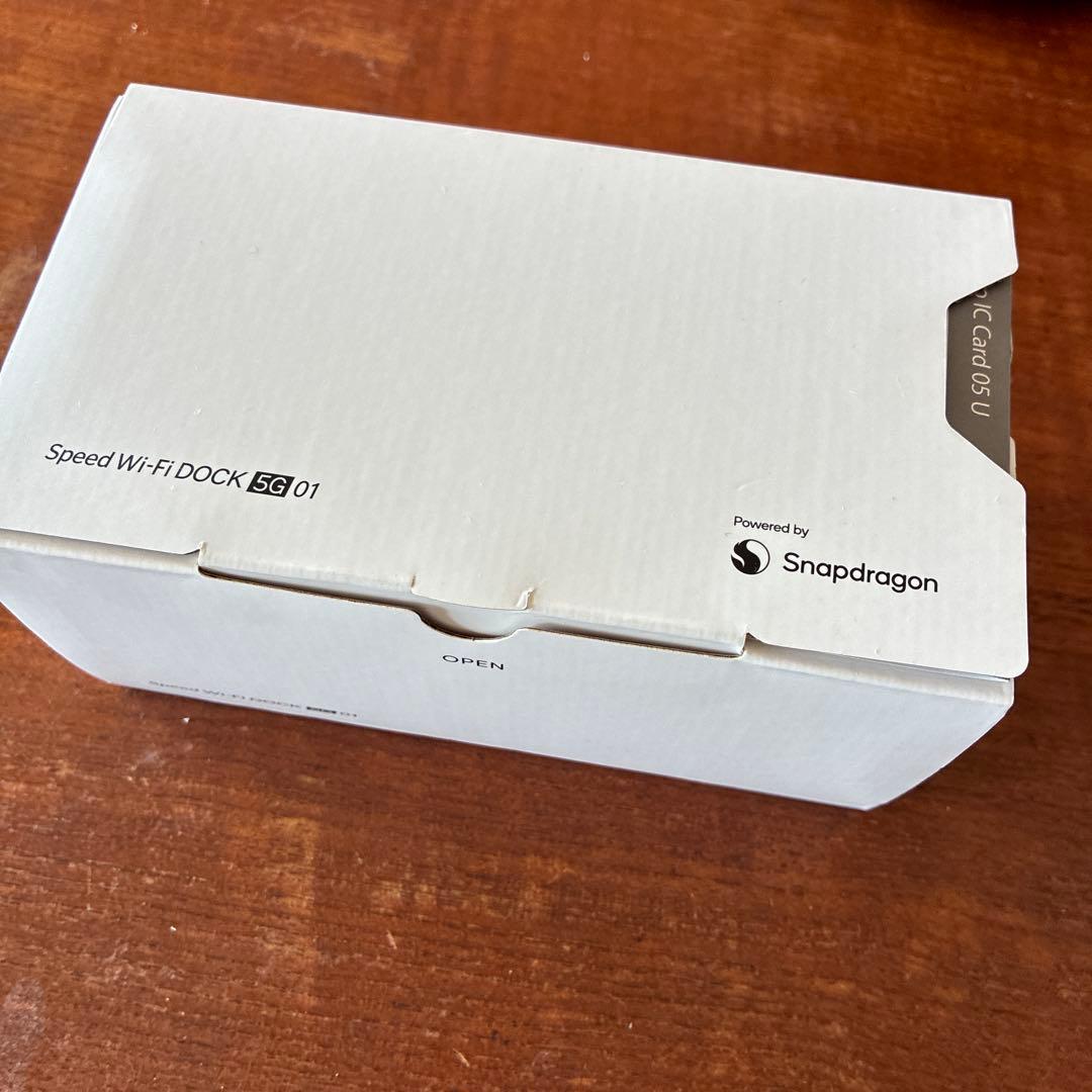 【新品未開封】UQ WiMAX Speed Wi-Fi DOCK 5G 01